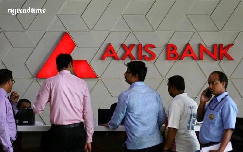 Axis Bank share price